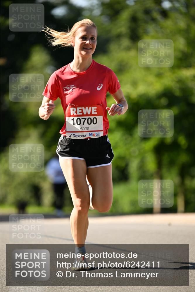 08.06.2024 - REWE Women's Run Dr. Thomas Lammeyer http://msf.ph/oto/6242411 09.06.2024 09:14:08 Laufen 10700 meine-sportfotos.de