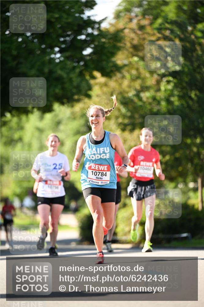 08.06.2024 - REWE Women's Run Dr. Thomas Lammeyer http://msf.ph/oto/6242436 09.06.2024 09:14:25 Laufen 25, 10750, 10784, 10460 meine-sportfotos.de