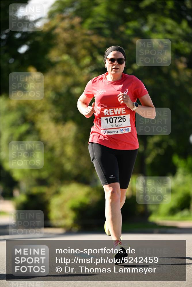 08.06.2024 - REWE Women's Run Dr. Thomas Lammeyer http://msf.ph/oto/6242459 09.06.2024 09:14:31 Laufen 10726 meine-sportfotos.de