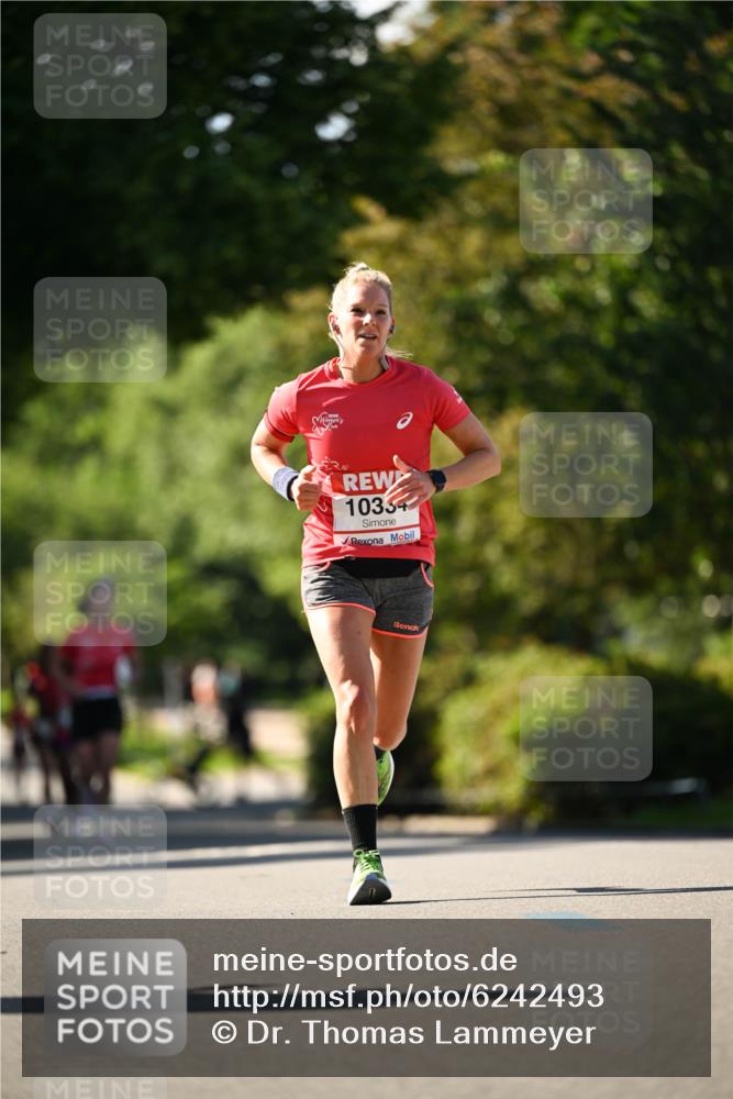 08.06.2024 - REWE Women's Run Dr. Thomas Lammeyer http://msf.ph/oto/6242493 09.06.2024 09:14:42 Laufen 10334 meine-sportfotos.de