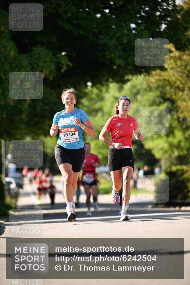 08.06.2024 - REWE Women's Run Dr. Thomas Lammeyer http://msf.ph/oto/6242504 09.06.2024 09:14:46 Laufen 10704 meine-sportfotos.de