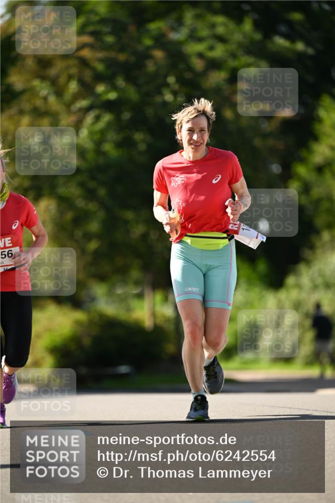 08.06.2024 - REWE Women's Run Dr. Thomas Lammeyer http://msf.ph/oto/6242554 09.06.2024 09:15:06 Laufen 56 meine-sportfotos.de