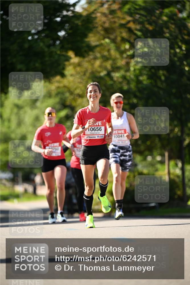08.06.2024 - REWE Women's Run Dr. Thomas Lammeyer http://msf.ph/oto/6242571 09.06.2024 09:15:11 Laufen 50750, 0656, 10041 meine-sportfotos.de