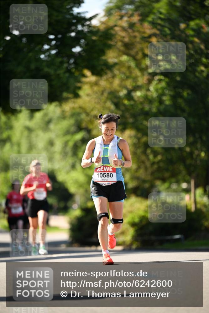 08.06.2024 - REWE Women's Run Dr. Thomas Lammeyer http://msf.ph/oto/6242600 09.06.2024 09:15:25 Laufen 10580 meine-sportfotos.de