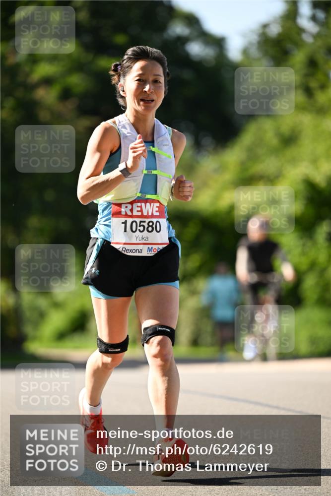08.06.2024 - REWE Women's Run Dr. Thomas Lammeyer http://msf.ph/oto/6242619 09.06.2024 09:15:27 Laufen 10580 meine-sportfotos.de