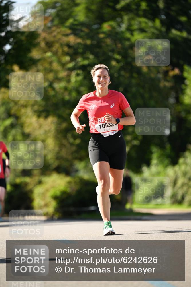 08.06.2024 - REWE Women's Run Dr. Thomas Lammeyer http://msf.ph/oto/6242626 09.06.2024 09:15:30 Laufen 10532 meine-sportfotos.de