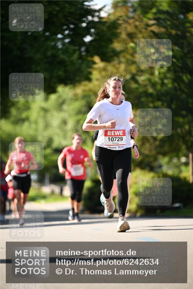 08.06.2024 - REWE Women's Run Dr. Thomas Lammeyer http://msf.ph/oto/6242634 09.06.2024 09:15:31 Laufen 10729 meine-sportfotos.de