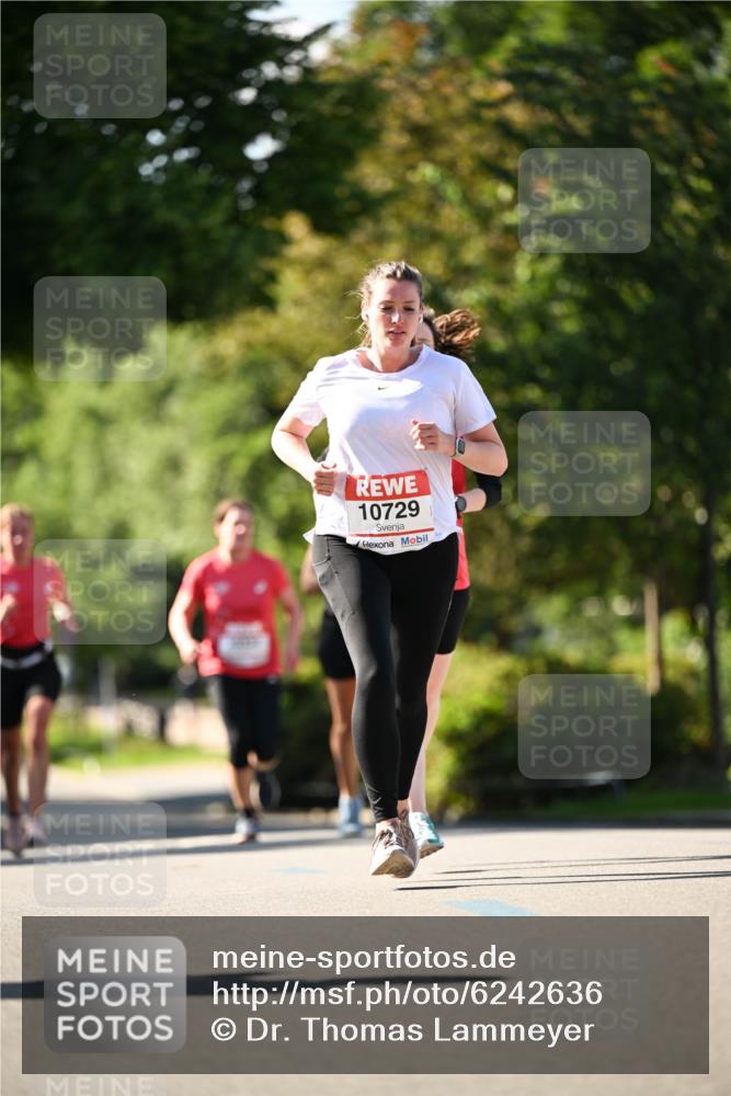 08.06.2024 - REWE Women's Run Dr. Thomas Lammeyer http://msf.ph/oto/6242636 09.06.2024 09:15:31 Laufen 10729 meine-sportfotos.de