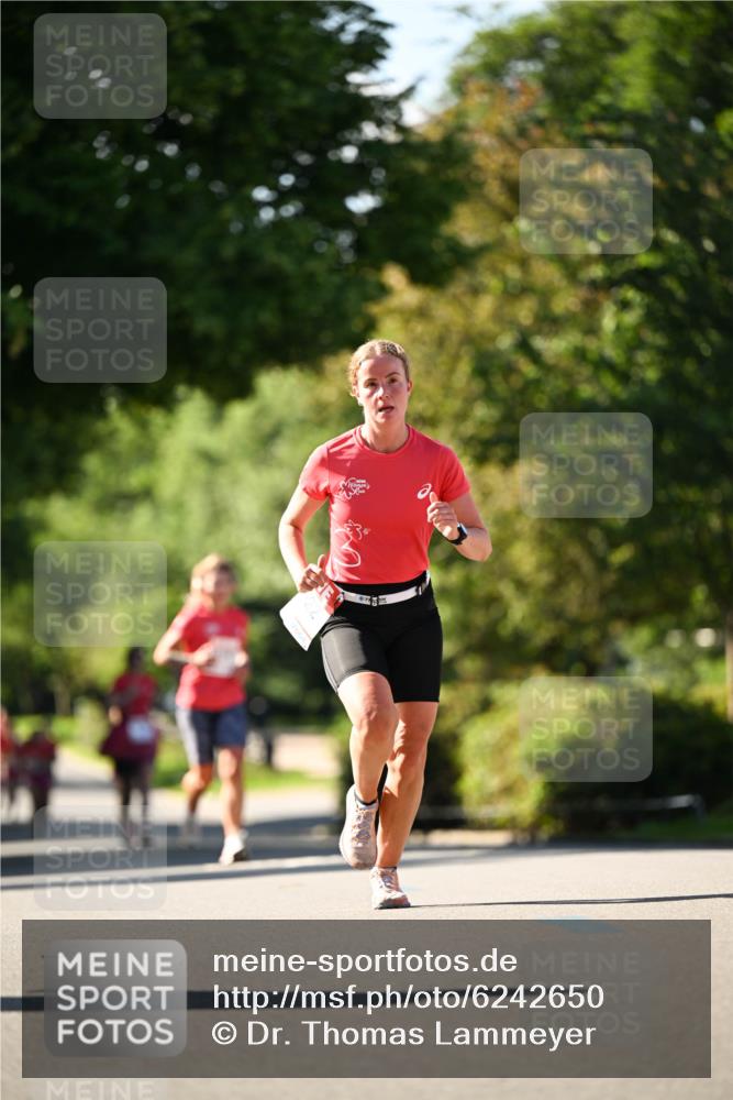 08.06.2024 - REWE Women's Run Dr. Thomas Lammeyer http://msf.ph/oto/6242650 09.06.2024 09:15:35 Laufen 50 meine-sportfotos.de
