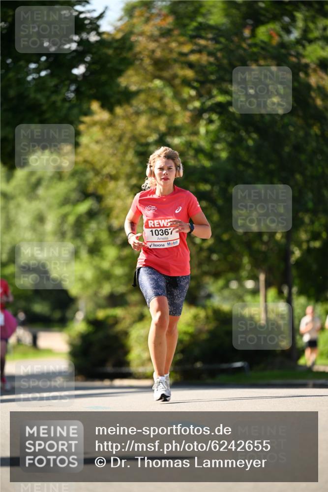 08.06.2024 - REWE Women's Run Dr. Thomas Lammeyer http://msf.ph/oto/6242655 09.06.2024 09:15:39 Laufen 10367 meine-sportfotos.de