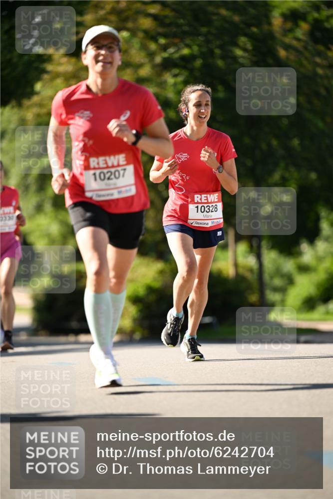 08.06.2024 - REWE Women's Run Dr. Thomas Lammeyer http://msf.ph/oto/6242704 09.06.2024 09:15:51 Laufen 3330, 10207, 10328 meine-sportfotos.de