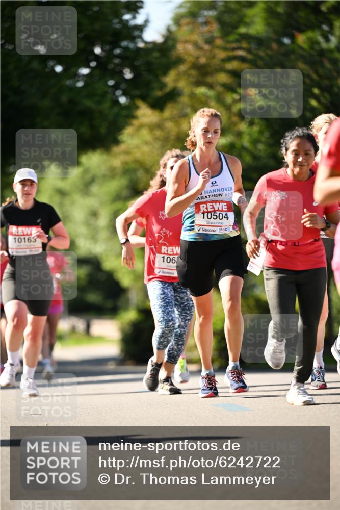 08.06.2024 - REWE Women's Run Dr. Thomas Lammeyer http://msf.ph/oto/6242722 09.06.2024 09:15:55 Laufen 10163, 106, 10504 meine-sportfotos.de