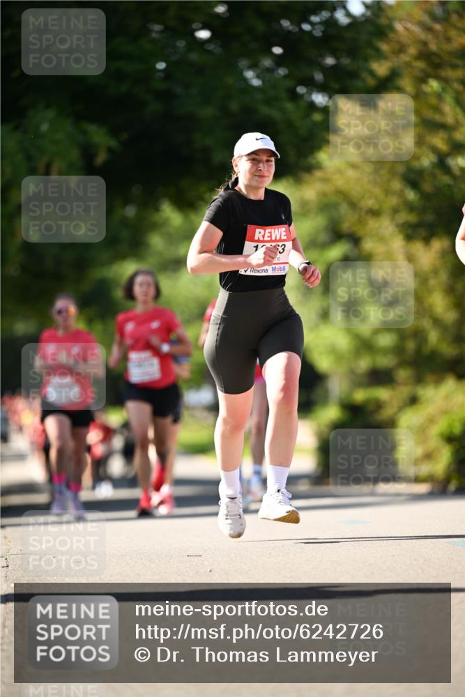 08.06.2024 - REWE Women's Run Dr. Thomas Lammeyer http://msf.ph/oto/6242726 09.06.2024 09:15:56 Laufen 3 meine-sportfotos.de