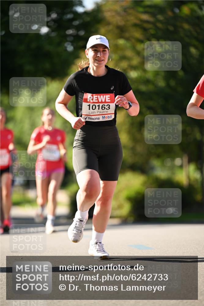 08.06.2024 - REWE Women's Run Dr. Thomas Lammeyer http://msf.ph/oto/6242733 09.06.2024 09:15:57 Laufen 10163 meine-sportfotos.de