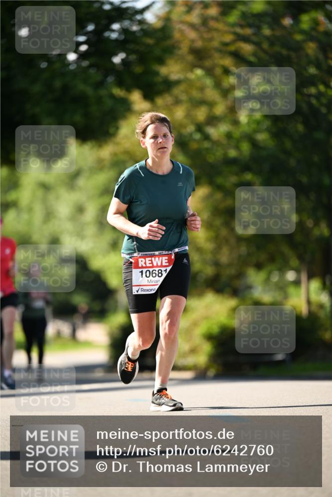 08.06.2024 - REWE Women's Run Dr. Thomas Lammeyer http://msf.ph/oto/6242760 09.06.2024 09:16:06 Laufen 10681 meine-sportfotos.de