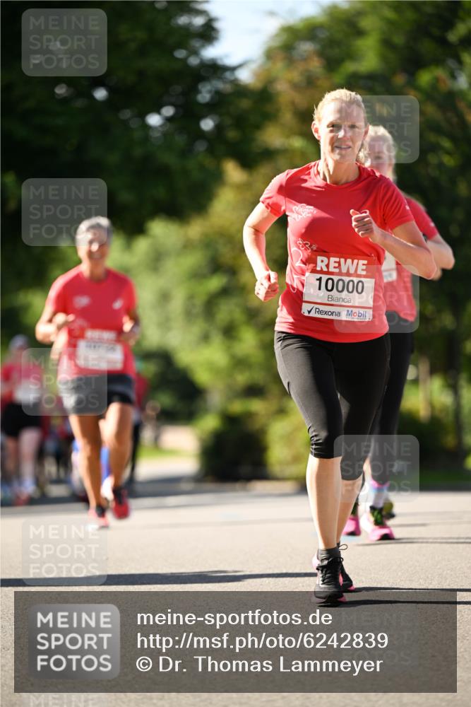 08.06.2024 - REWE Women's Run Dr. Thomas Lammeyer http://msf.ph/oto/6242839 09.06.2024 09:16:21 Laufen 10000 meine-sportfotos.de