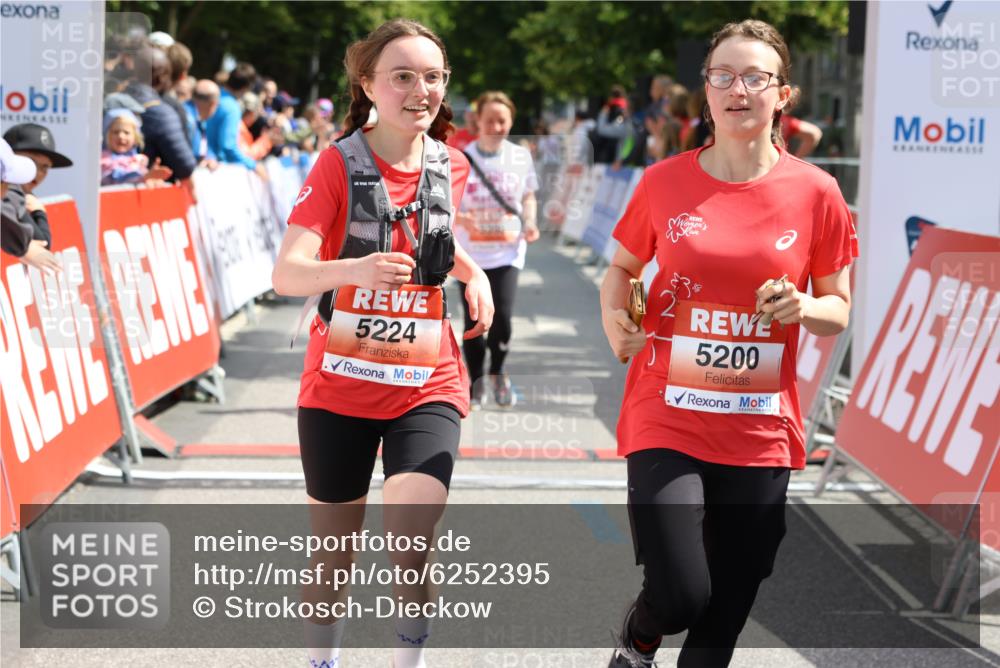08.06.2024 - REWE Women's Run Strokosch-Dieckow http://msf.ph/oto/6252395 09.06.2024 11:07:33 Ziel 5060, 5200, 5224, 5393, 5524, 5607 meine-sportfotos.de