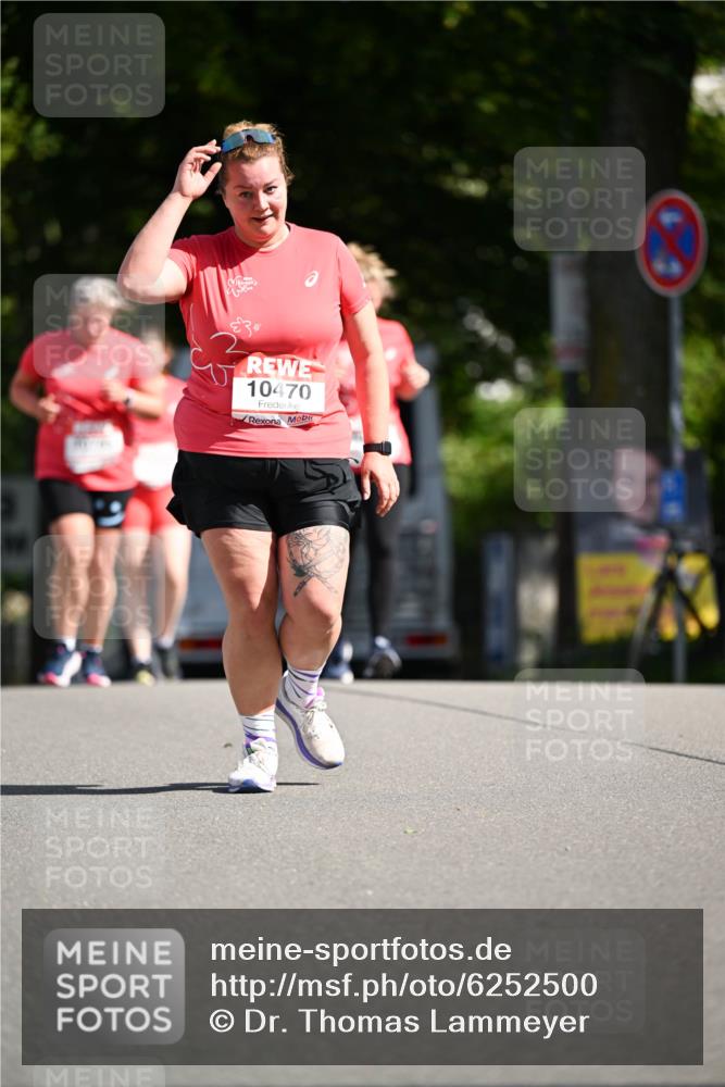 08.06.2024 - REWE Women's Run Dr. Thomas Lammeyer http://msf.ph/oto/6252500 09.06.2024 09:52:44 Laufen 3, 10470 meine-sportfotos.de
