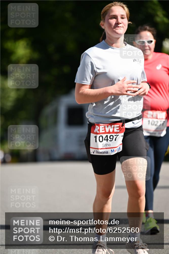 08.06.2024 - REWE Women's Run Dr. Thomas Lammeyer http://msf.ph/oto/6252560 09.06.2024 09:52:50 Laufen 10497, 1027 meine-sportfotos.de