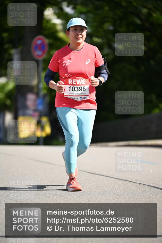 08.06.2024 - REWE Women's Run Dr. Thomas Lammeyer http://msf.ph/oto/6252580 09.06.2024 09:53:02 Laufen 10396 meine-sportfotos.de