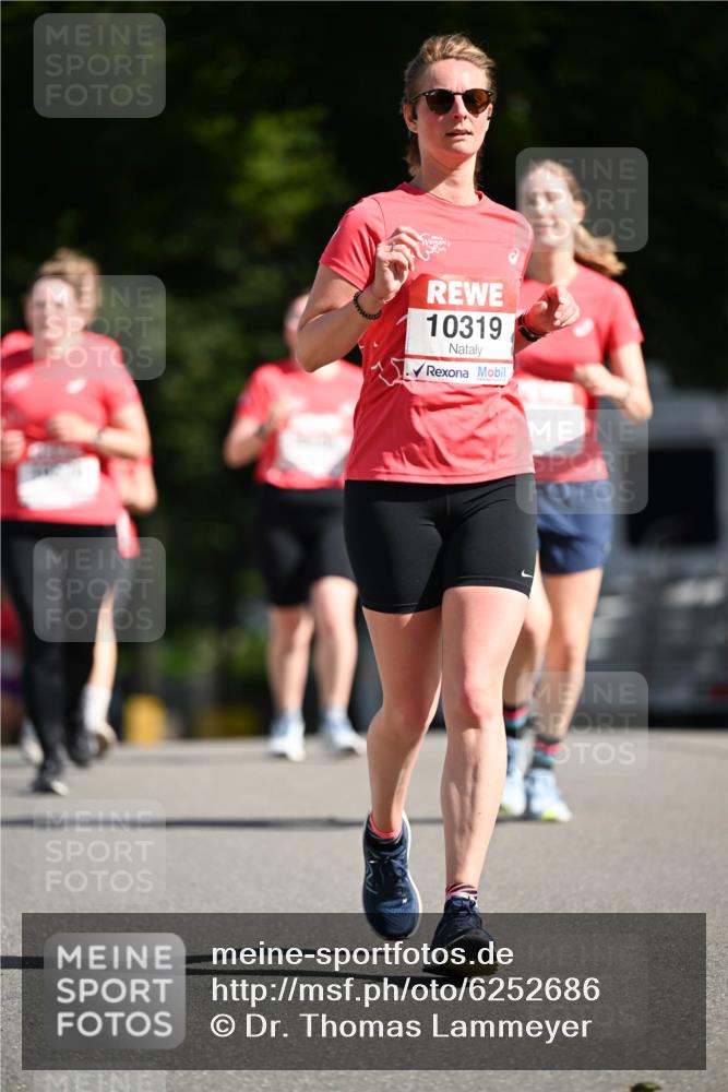 08.06.2024 - REWE Women's Run Dr. Thomas Lammeyer http://msf.ph/oto/6252686 09.06.2024 09:53:15 Laufen 10319 meine-sportfotos.de