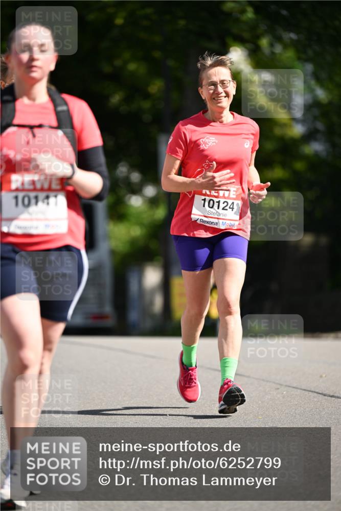 08.06.2024 - REWE Women's Run Dr. Thomas Lammeyer http://msf.ph/oto/6252799 09.06.2024 09:53:29 Laufen 10141, 10124 meine-sportfotos.de