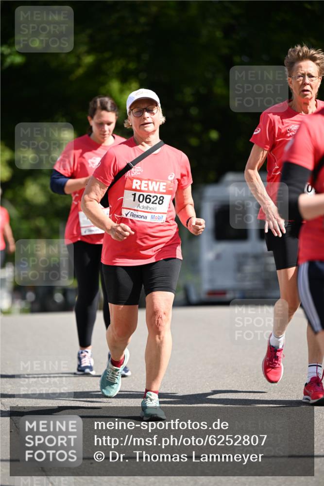 08.06.2024 - REWE Women's Run Dr. Thomas Lammeyer http://msf.ph/oto/6252807 09.06.2024 09:53:30 Laufen 10628 meine-sportfotos.de