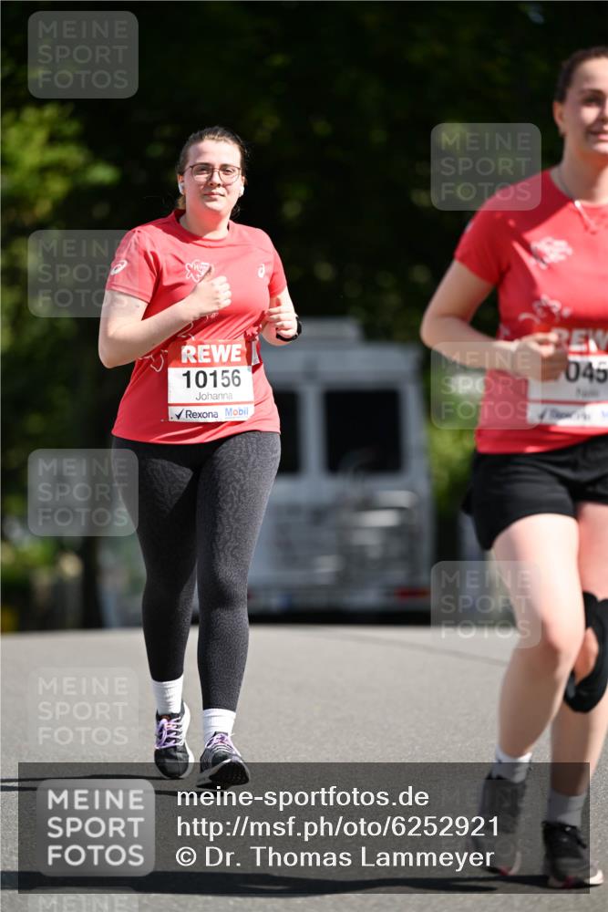08.06.2024 - REWE Women's Run Dr. Thomas Lammeyer http://msf.ph/oto/6252921 09.06.2024 09:54:01 Laufen 10156, 045 meine-sportfotos.de