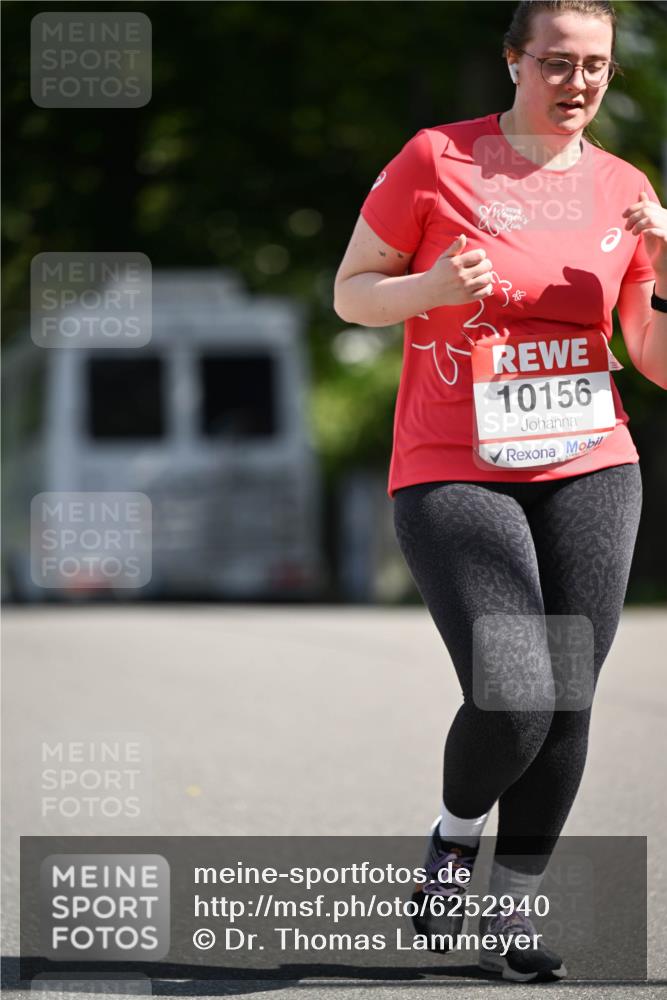 08.06.2024 - REWE Women's Run Dr. Thomas Lammeyer http://msf.ph/oto/6252940 09.06.2024 09:54:03 Laufen 10156 meine-sportfotos.de
