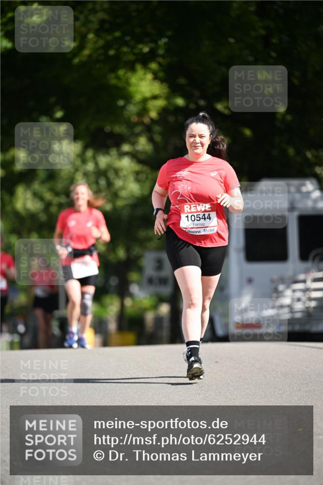 08.06.2024 - REWE Women's Run Dr. Thomas Lammeyer http://msf.ph/oto/6252944 09.06.2024 09:54:06 Laufen 10544 meine-sportfotos.de
