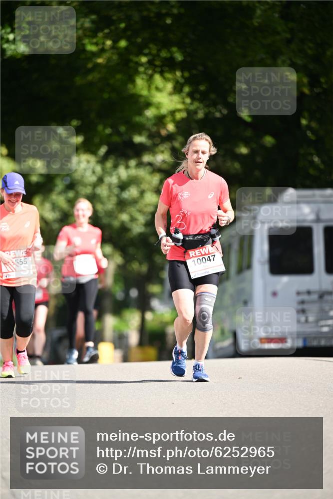 08.06.2024 - REWE Women's Run Dr. Thomas Lammeyer http://msf.ph/oto/6252965 09.06.2024 09:54:10 Laufen 555, 10047 meine-sportfotos.de
