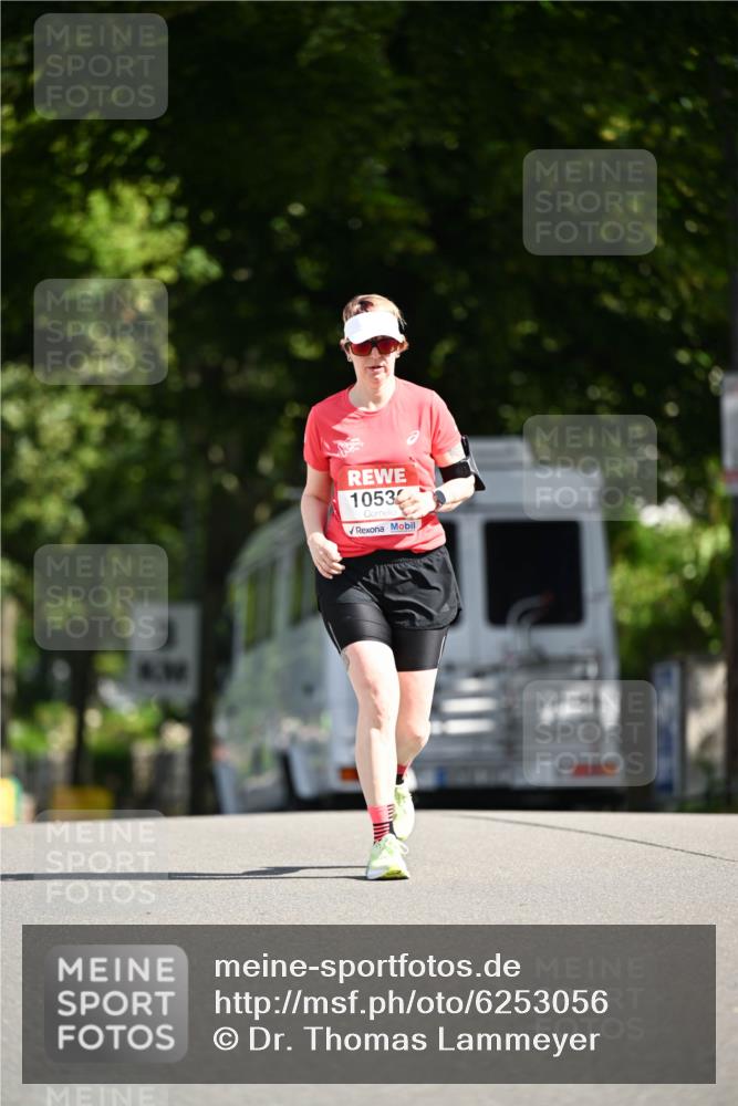 08.06.2024 - REWE Women's Run Dr. Thomas Lammeyer http://msf.ph/oto/6253056 09.06.2024 09:54:22 Laufen 1053 meine-sportfotos.de