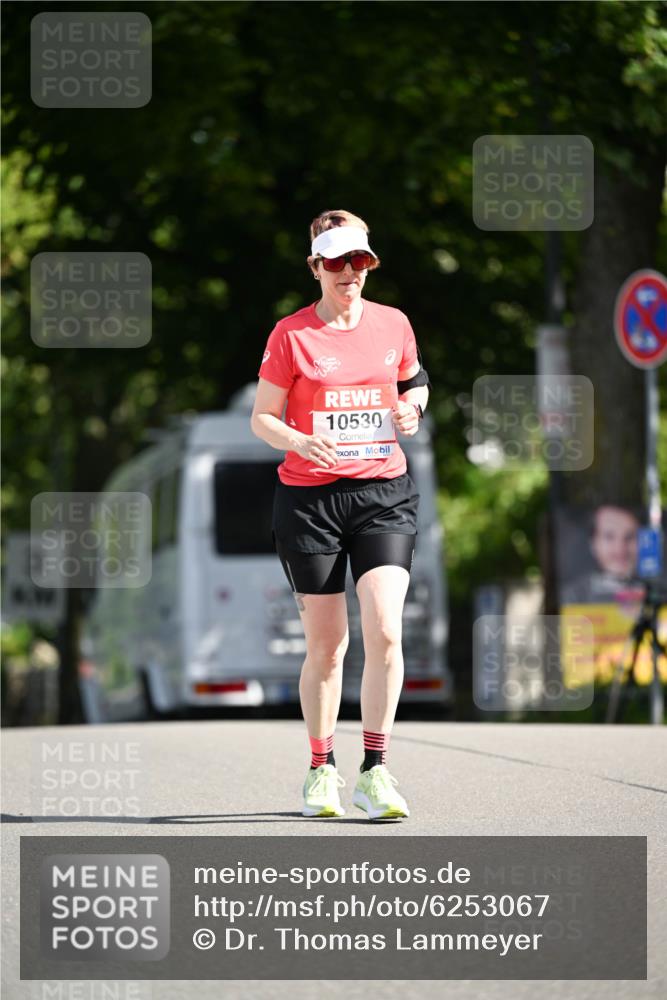 08.06.2024 - REWE Women's Run Dr. Thomas Lammeyer http://msf.ph/oto/6253067 09.06.2024 09:54:23 Laufen 10530 meine-sportfotos.de