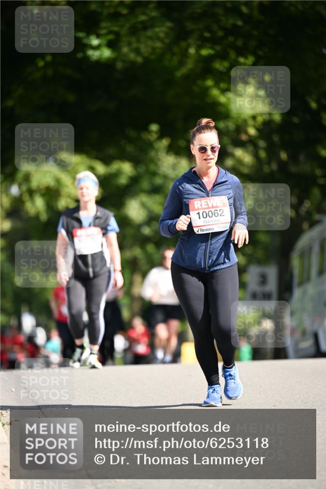08.06.2024 - REWE Women's Run Dr. Thomas Lammeyer http://msf.ph/oto/6253118 09.06.2024 09:54:36 Laufen 10062 meine-sportfotos.de