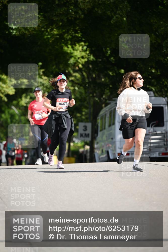 08.06.2024 - REWE Women's Run Dr. Thomas Lammeyer http://msf.ph/oto/6253179 09.06.2024 09:54:44 Laufen 1835, 10376, 3 meine-sportfotos.de