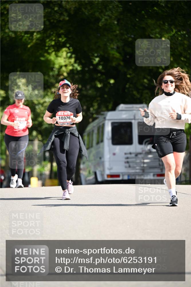08.06.2024 - REWE Women's Run Dr. Thomas Lammeyer http://msf.ph/oto/6253191 09.06.2024 09:54:45 Laufen 10376, 13 meine-sportfotos.de