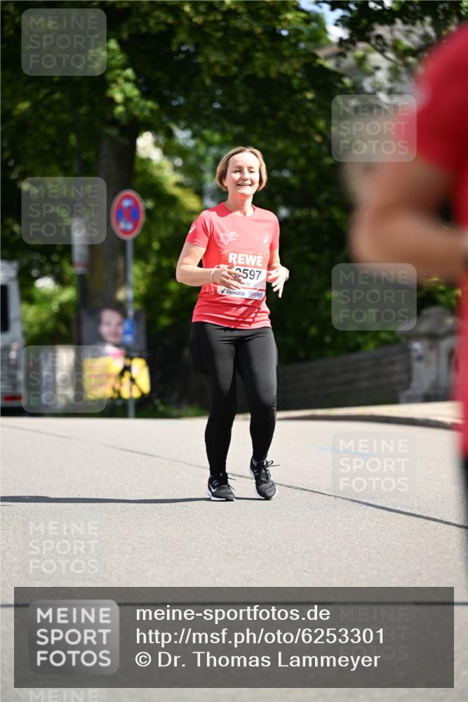 08.06.2024 - REWE Women's Run Dr. Thomas Lammeyer http://msf.ph/oto/6253301 09.06.2024 09:55:07 Laufen 597 meine-sportfotos.de