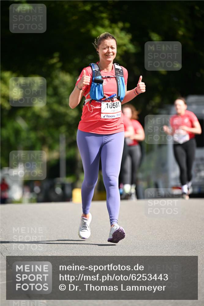08.06.2024 - REWE Women's Run Dr. Thomas Lammeyer http://msf.ph/oto/6253443 09.06.2024 09:56:09 Laufen 10581 meine-sportfotos.de