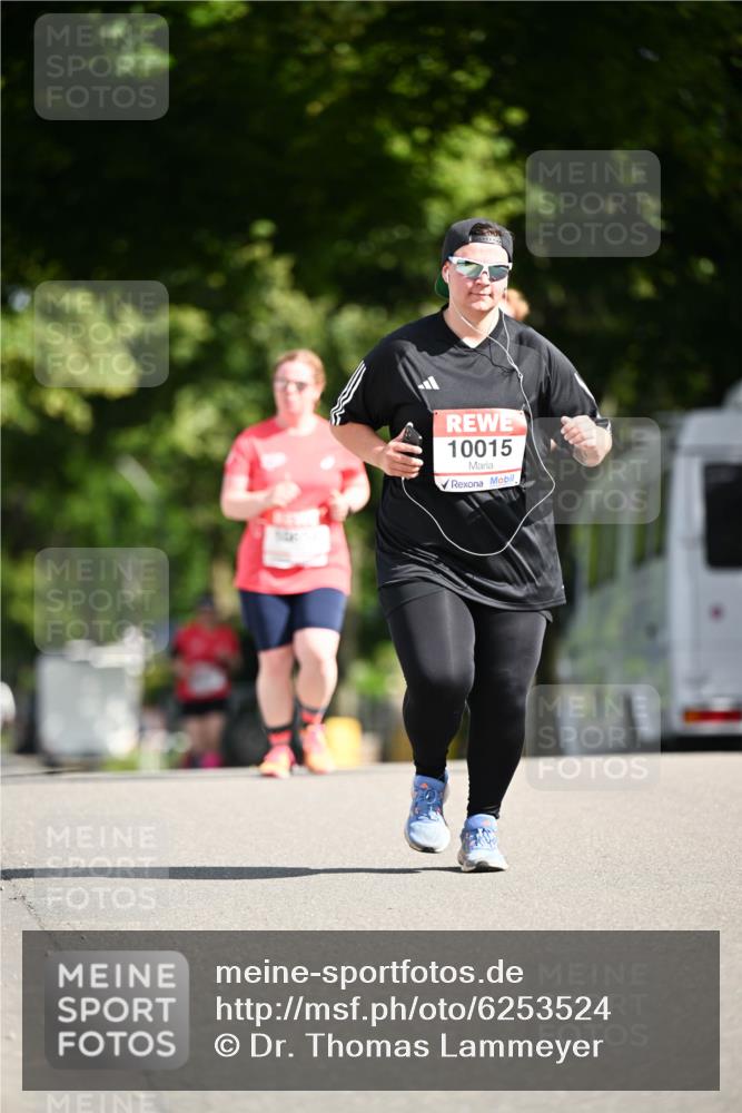 08.06.2024 - REWE Women's Run Dr. Thomas Lammeyer http://msf.ph/oto/6253524 09.06.2024 09:56:30 Laufen 10015 meine-sportfotos.de