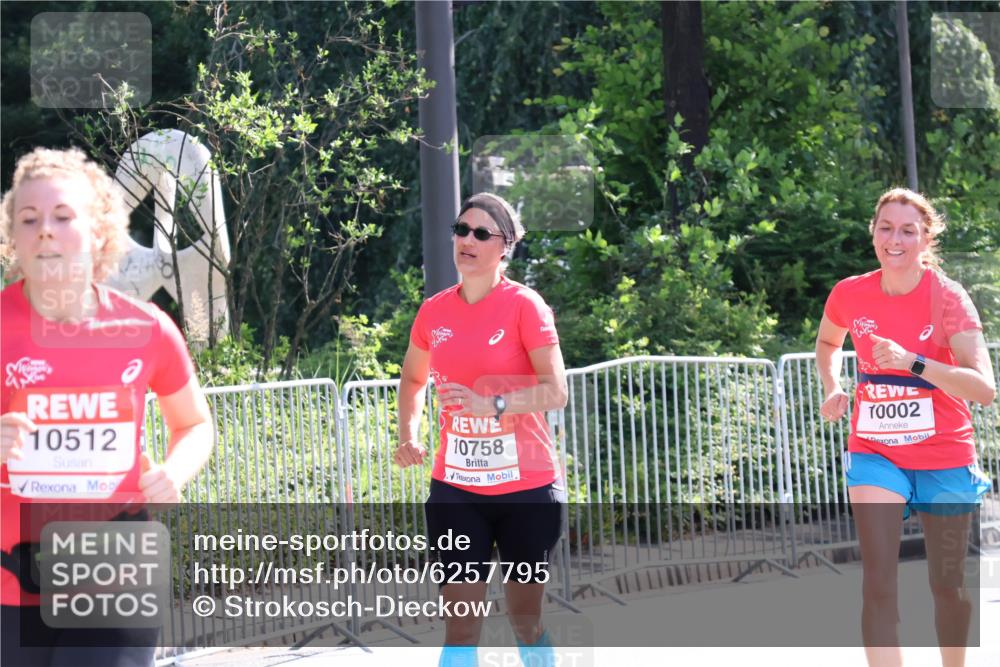 08.06.2024 - REWE Women's Run Strokosch-Dieckow http://msf.ph/oto/6257795 09.06.2024 09:52:46 Laufen 10512, 10758, 10002 meine-sportfotos.de