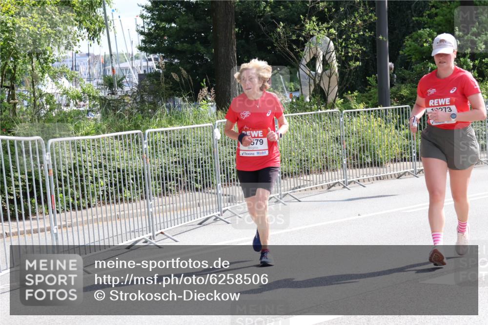 08.06.2024 - REWE Women's Run Strokosch-Dieckow http://msf.ph/oto/6258506 09.06.2024 09:56:02 Laufen 579, 1273 meine-sportfotos.de