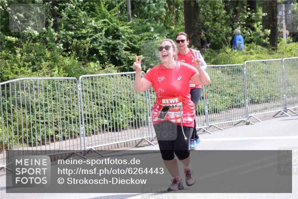 08.06.2024 - REWE Women's Run Strokosch-Dieckow http://msf.ph/oto/6264443 09.06.2024 11:01:57 Laufen  meine-sportfotos.de