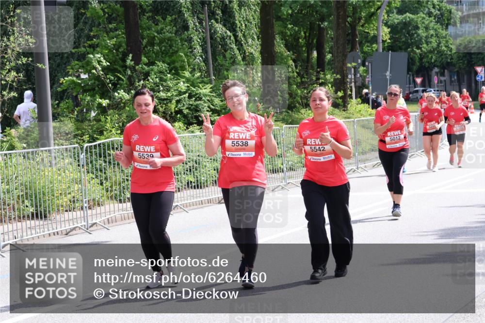 08.06.2024 - REWE Women's Run Strokosch-Dieckow http://msf.ph/oto/6264460 09.06.2024 11:02:06 Laufen 5295, 5012, 5373, 5539, 5538, 5542 meine-sportfotos.de