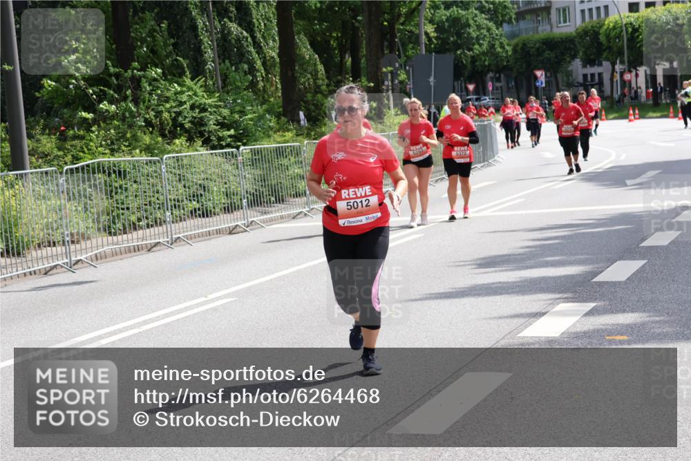 08.06.2024 - REWE Women's Run Strokosch-Dieckow http://msf.ph/oto/6264468 09.06.2024 11:02:10 Laufen 5012, 5293, 5373 meine-sportfotos.de