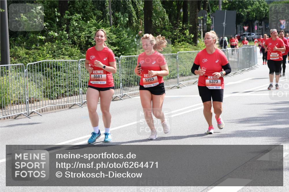 08.06.2024 - REWE Women's Run Strokosch-Dieckow http://msf.ph/oto/6264471 09.06.2024 11:02:14 Laufen 5581, 5293, 5373, 5074 meine-sportfotos.de