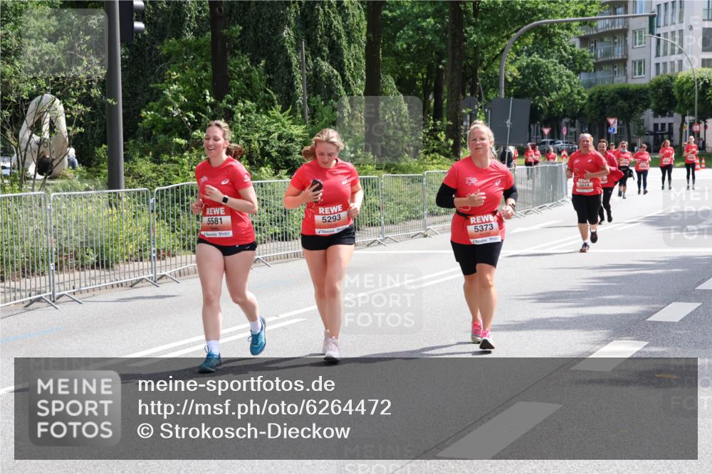 08.06.2024 - REWE Women's Run Strokosch-Dieckow http://msf.ph/oto/6264472 09.06.2024 11:02:15 Laufen 5581, 5293, 5373, 5074 meine-sportfotos.de