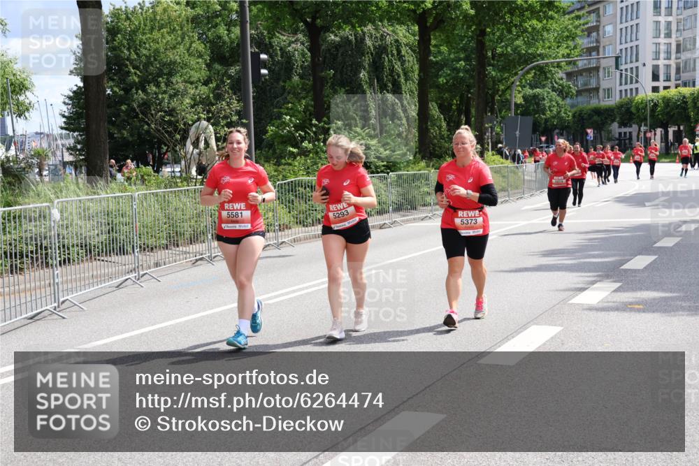 08.06.2024 - REWE Women's Run Strokosch-Dieckow http://msf.ph/oto/6264474 09.06.2024 11:02:16 Laufen 5581, 5293, 5373 meine-sportfotos.de