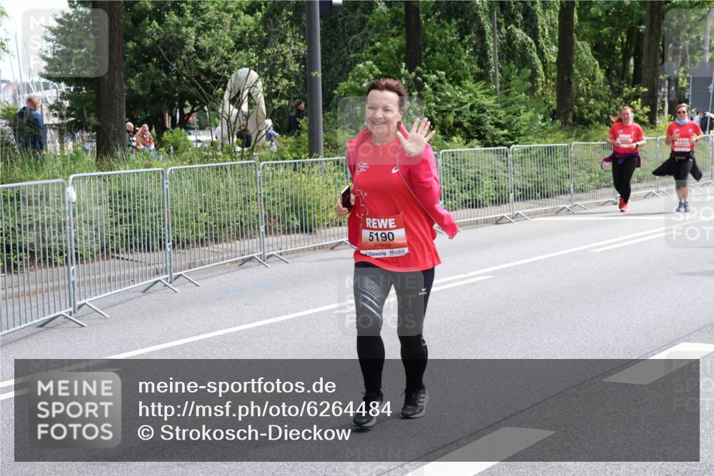 08.06.2024 - REWE Women's Run Strokosch-Dieckow http://msf.ph/oto/6264484 09.06.2024 11:02:26 Laufen 5190 meine-sportfotos.de