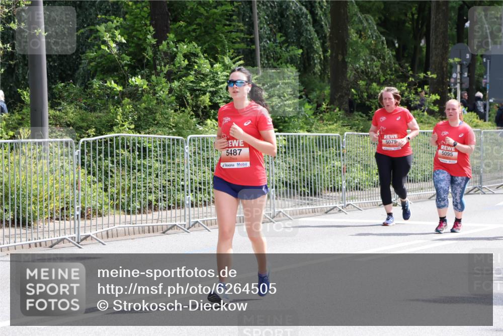 08.06.2024 - REWE Women's Run Strokosch-Dieckow http://msf.ph/oto/6264505 09.06.2024 11:02:41 Laufen 5487, 5079, 5095 meine-sportfotos.de