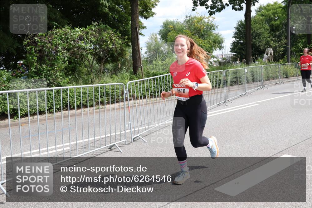08.06.2024 - REWE Women's Run Strokosch-Dieckow http://msf.ph/oto/6264546 09.06.2024 11:03:11 Laufen 5618 meine-sportfotos.de
